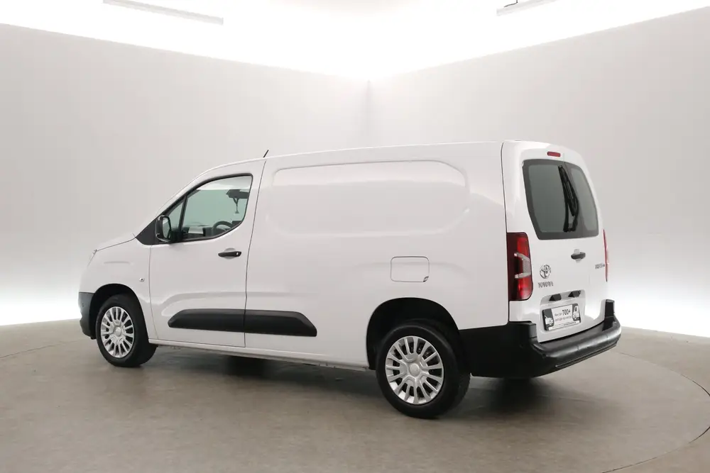 Toyota Proace City 1.5 D-4D L2H1 102PK uit 2024, foto 4