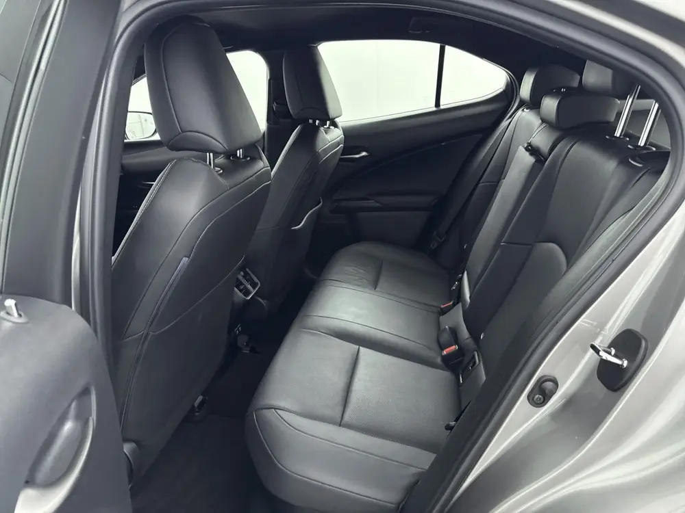 Lexus UX 250h Luxury Line // DEALERONDERHOUDEN // LEDER // uit 2019, foto 5