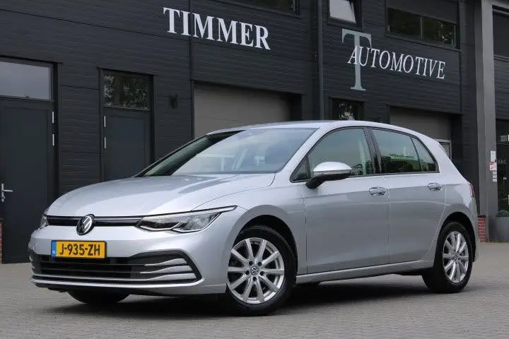 Volkswagen Golf 1.0 TSI Golf - 16 inch - Adaptive cruise - A uit 2020