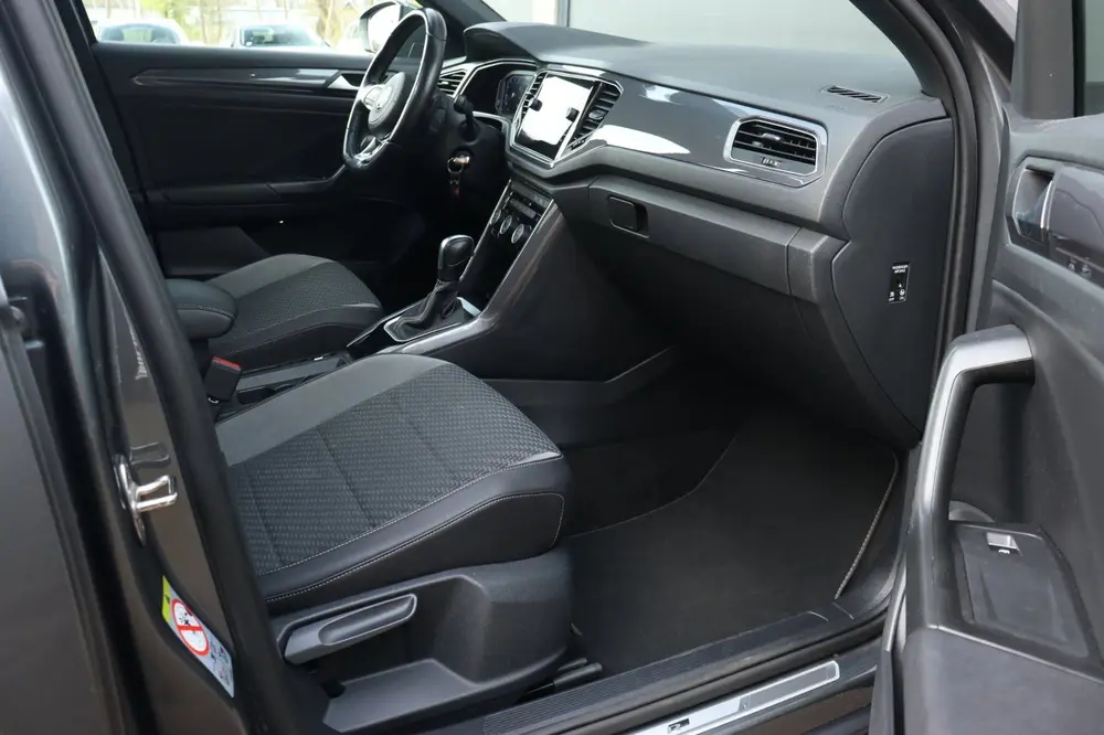 Volkswagen T-Roc 1.5TSI R-Line DSG | TREKHAAK | PANO | ACC | uit 2020, foto 13