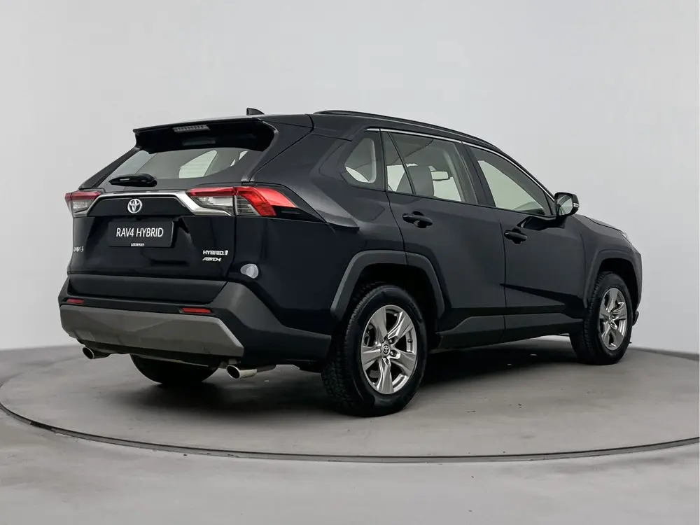 Toyota RAV 4 2.5 Hybrid AWD Dynamic uit 2022, foto 2