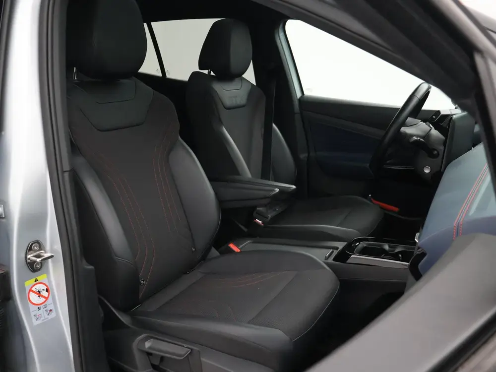Volkswagen ID.4 GTX 4MOTION 77 kWh 300 PK + PANORAMA | 360 C uit 2022, foto 9