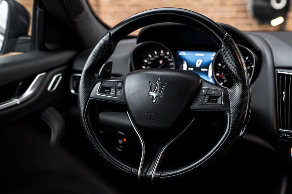 Maserati Levante 3.0 V6 S TwinTurbo AWD GranSport 430 PK Led uit 2019, foto 19