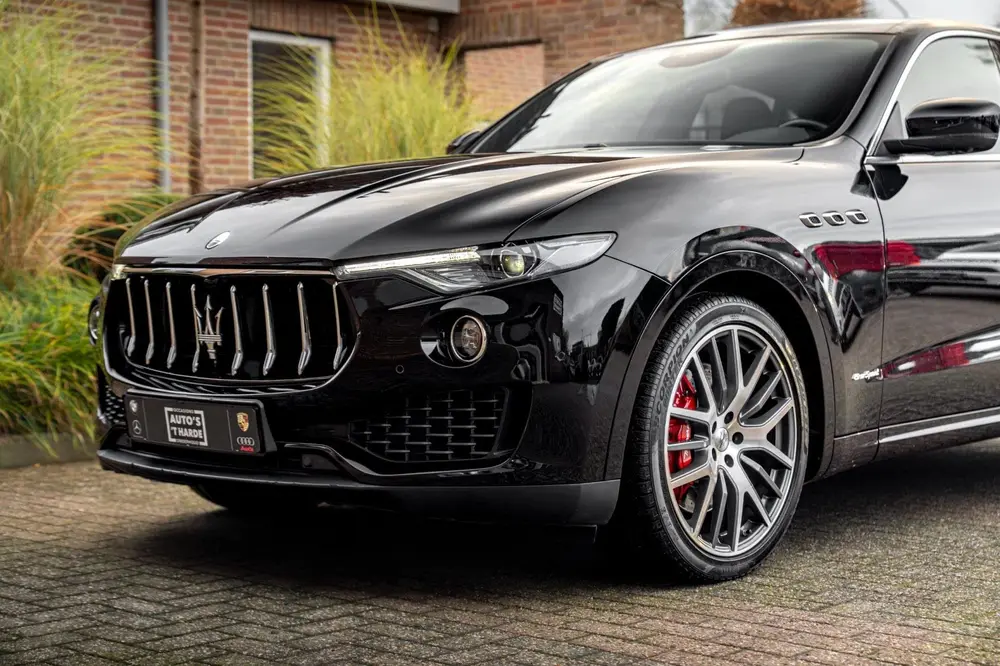 Maserati Levante 3.0 V6 S TwinTurbo AWD GranSport 430 PK Led uit 2019, foto 8