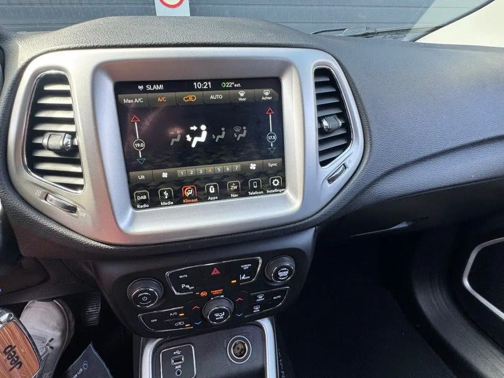 Jeep Compass 1.4 M.AIR LONGITUDE uit 2019, foto 13