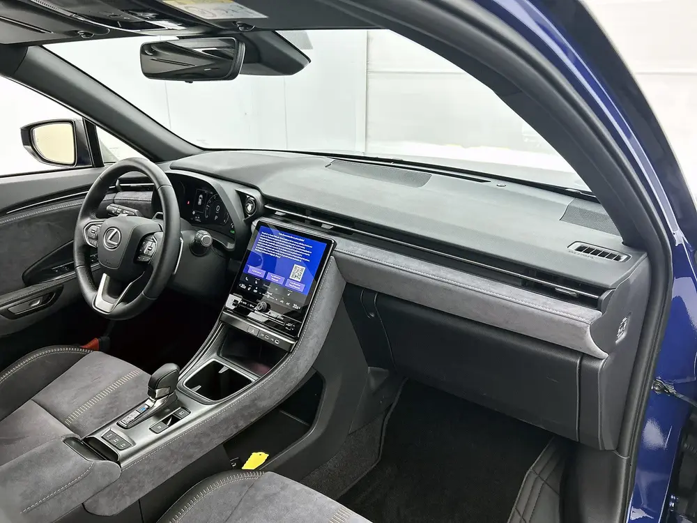 Lexus LBX Cool 2WD uit 2025, foto 6