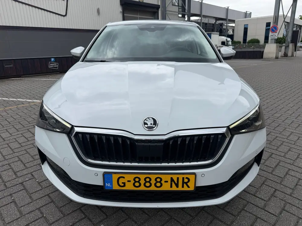 Skoda Scala 1.0 TSI Business Edition*Automaat*CarPlay* uit 2019, foto 3
