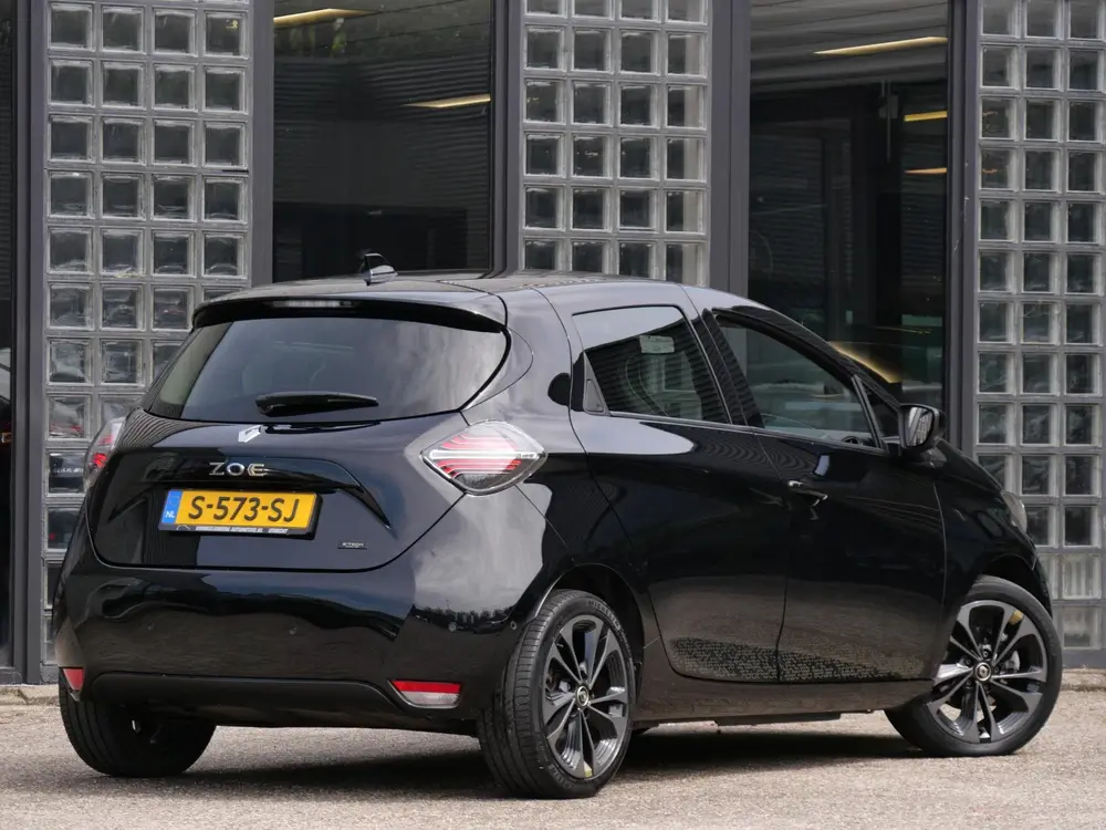 Renault ZOE R135 52kWh ICONIC uit 2023, foto 2