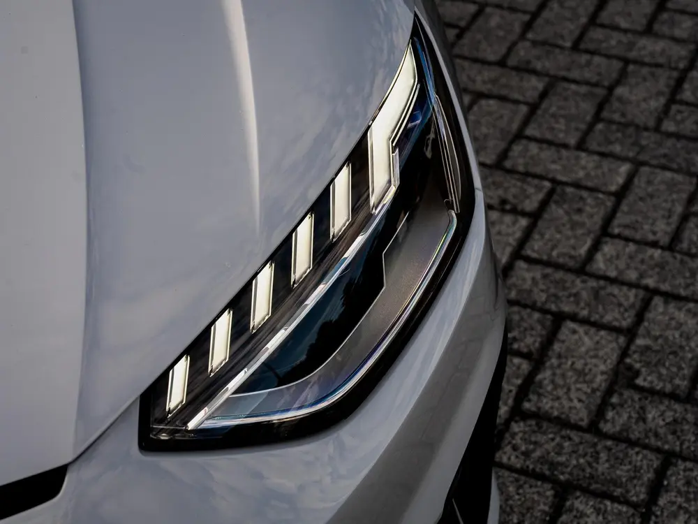 Audi A4 40 TFSI Launch edition S-Line uit 2019, foto 12