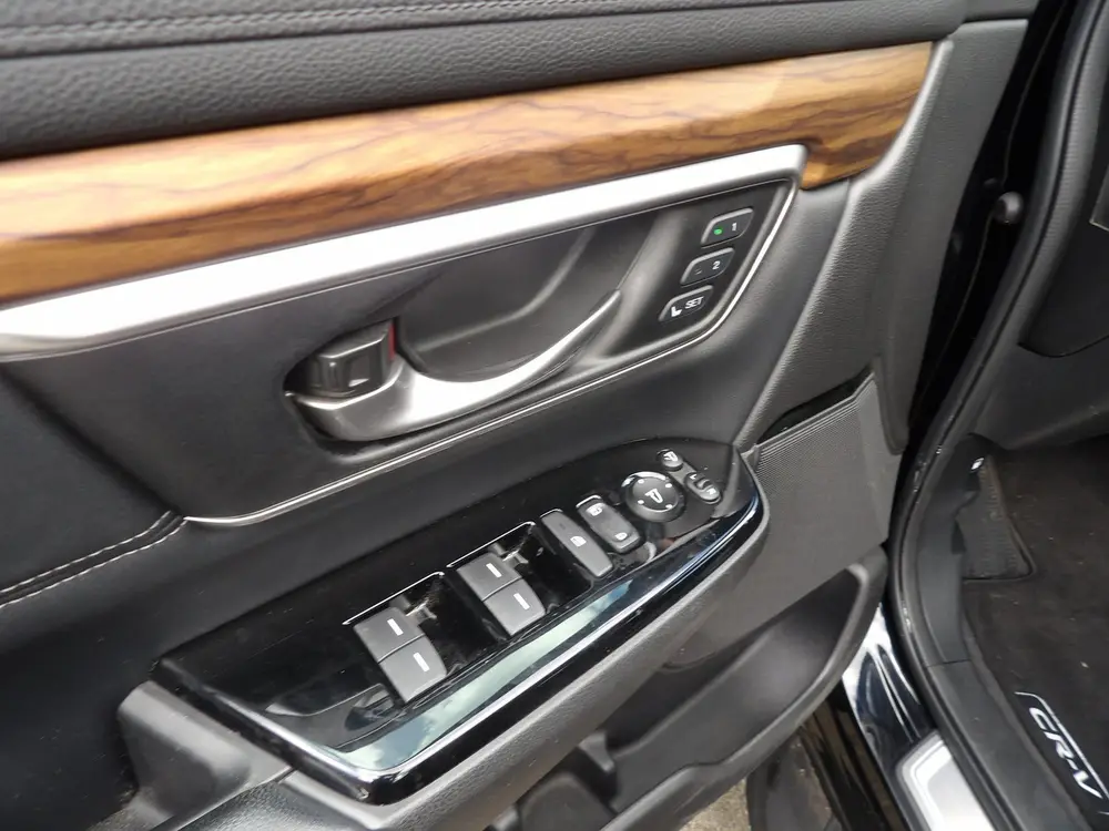 Honda Cr-V 2.0 Hybrid AWD Executive/ TREKHAAK /TREEPLANKEN/A uit 2020, foto 17