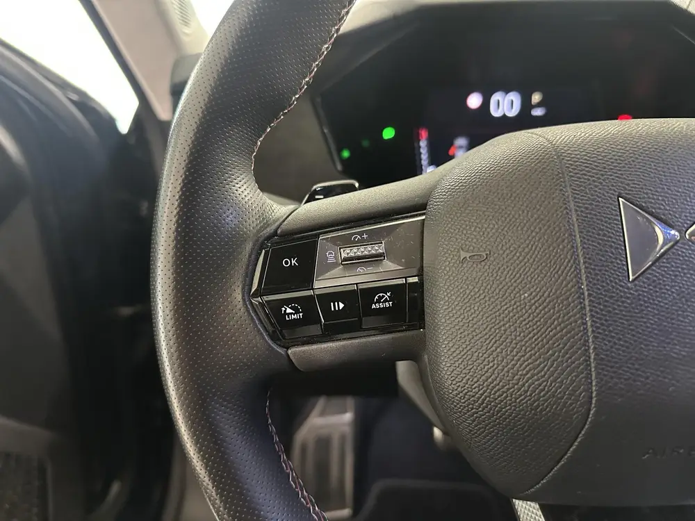 DS Automobiles DS 4 DS 4 1.2 PureTech Performance Line uit 2022, foto 12