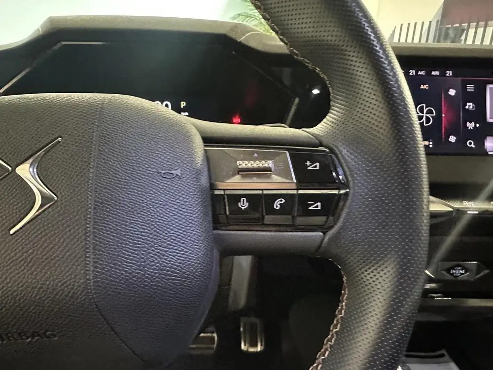 DS Automobiles DS 4 DS 4 1.2 PureTech Performance Line uit 2022, foto 13
