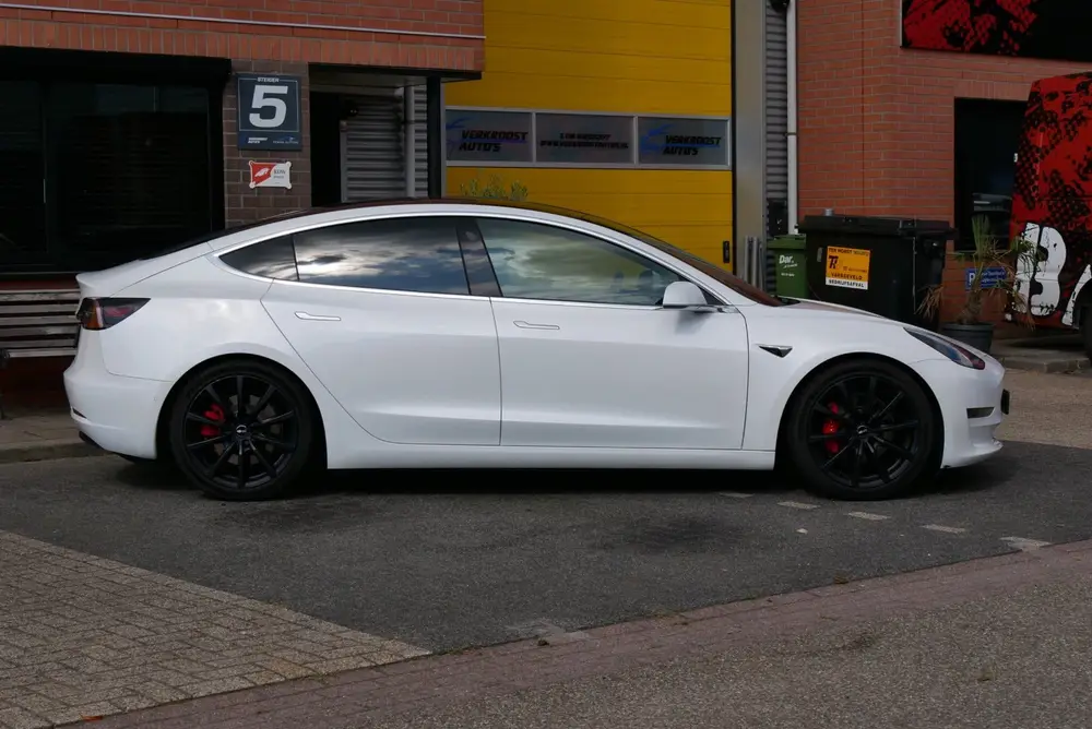 Tesla Model 3 Performance AWD.pb1n. 75 kWh pano org ned. uit 2019, foto 10