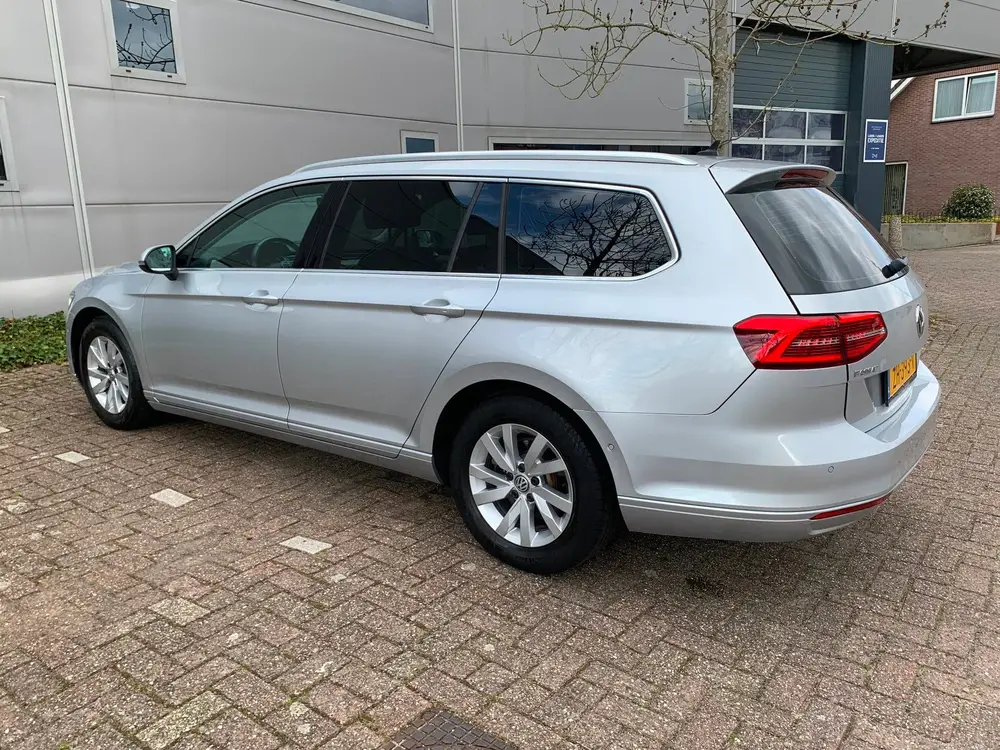 Volkswagen Passat Variant 1.5 TSI , DSG Comfortline Business uit 2019, foto 3