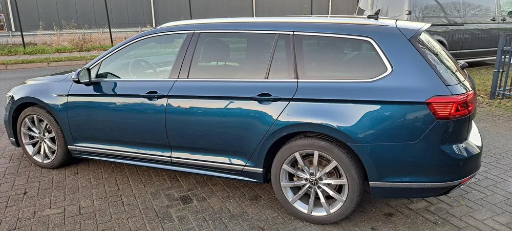 Volkswagen Passat Variant 1.5 TSI R-Line Business +Pano dak uit 2020, foto 4