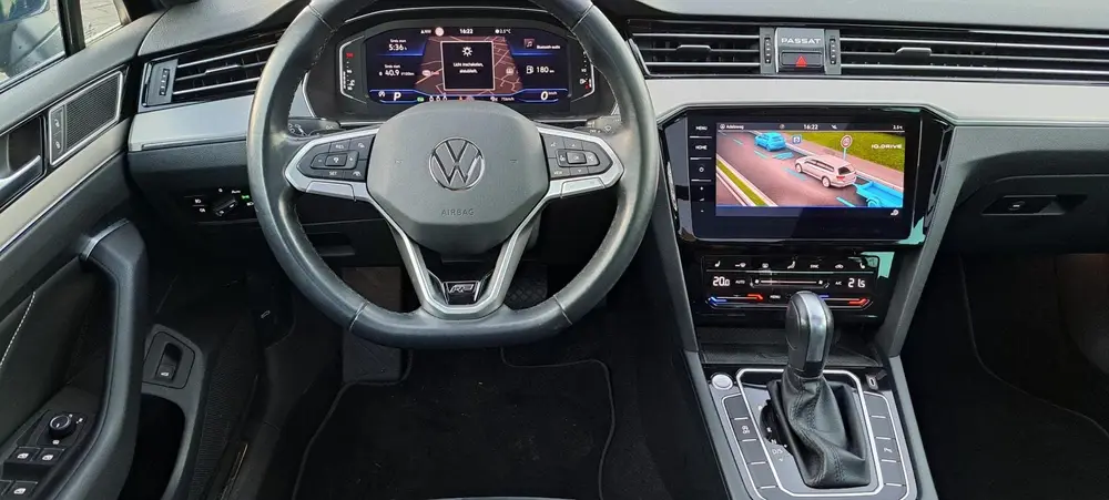 Volkswagen Passat Variant 1.5 TSI R-Line Business +Pano dak uit 2020, foto 9