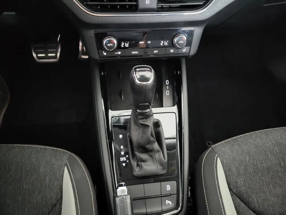 Skoda Scala 1.0 TSI Business Sport Edition Automaat uit 2019, foto 14