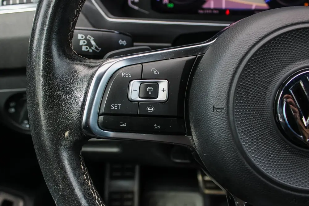 Volkswagen TIGUAN 2.0 TDI 4M R Line PANO NAVI 7p uit 2021, foto 20