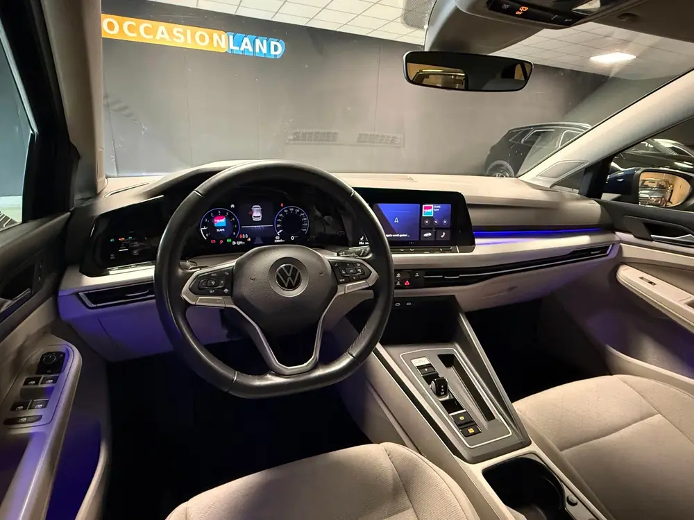 Volkswagen GOLF 1.5 eTSI Life Business|LED|SFEER|ACC|STUURV| uit 2022, foto 9