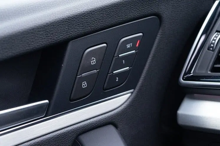 Audi Q5 55 TFSI e quattro S-Line Luchtv. ACC Pano uit 2025, foto 6