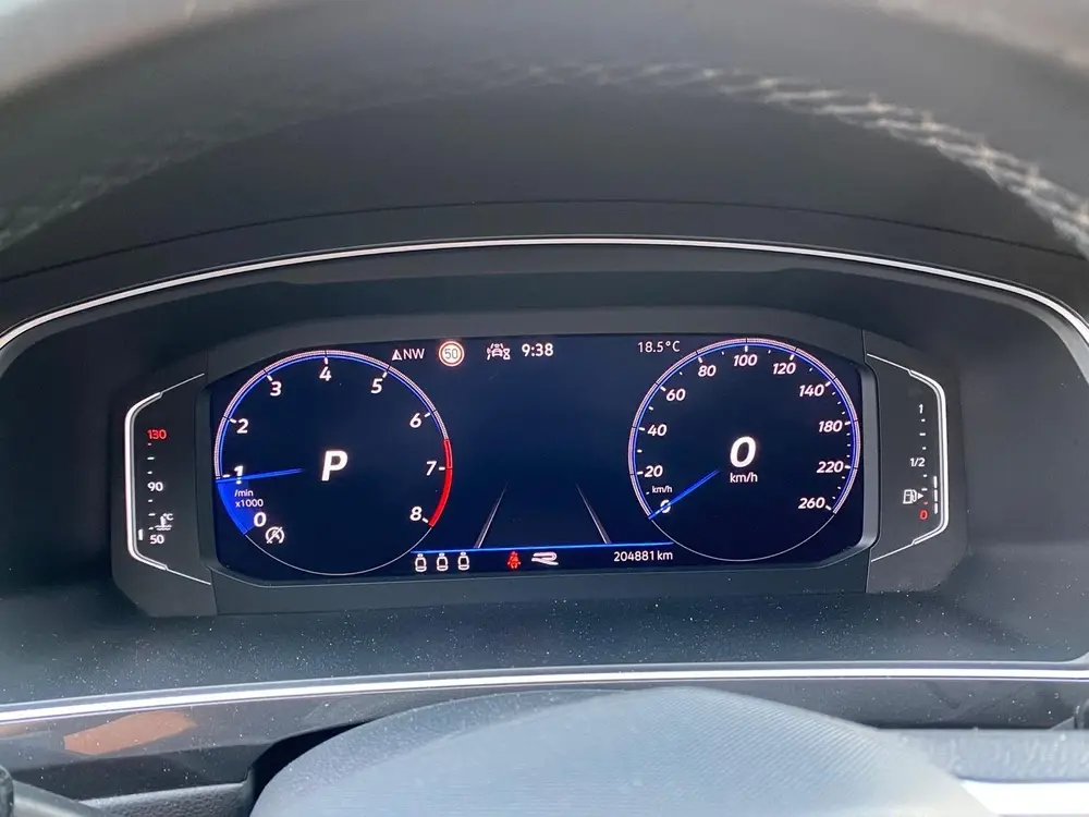 Volkswagen Tiguan 1.5 TSI R-Line Business+ (bj 2020) uit 2020, foto 20