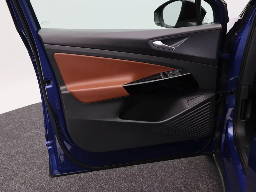 Volkswagen ID.4 First 77 kWh 204 Pk | Stoel/Stuurverwarming uit 2020, foto 19