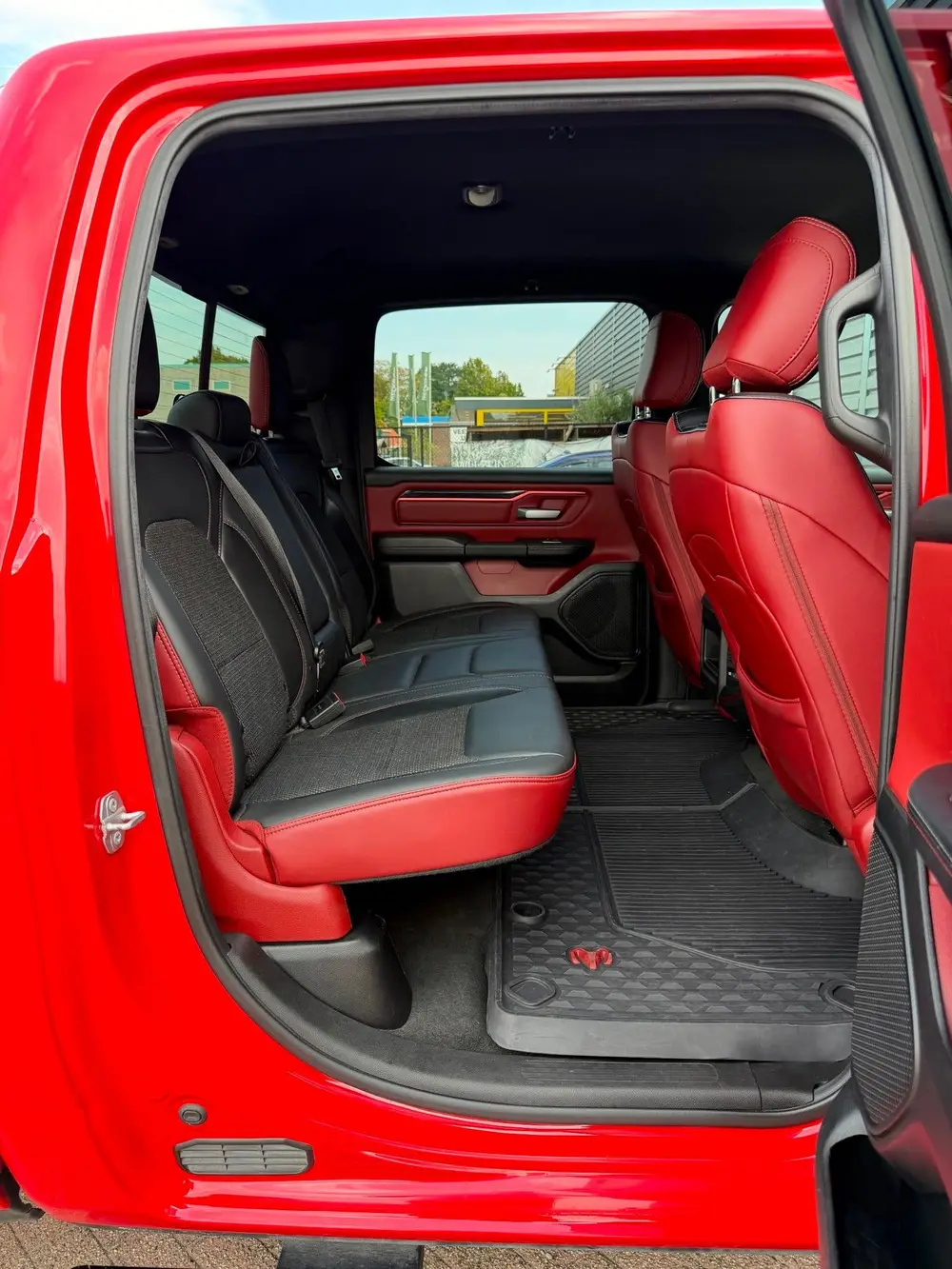 Dodge Ram 1500 5.7 V8 Crew Cab REBEL / MARGE! / 112.000KM uit 2019, foto 10