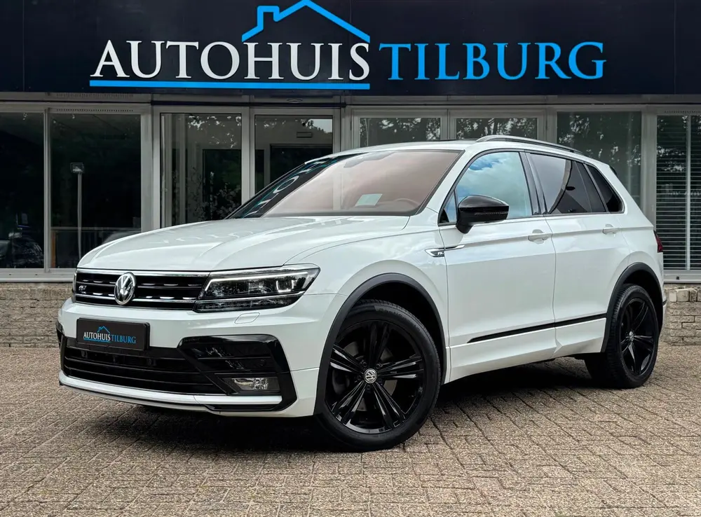 Volkswagen Tiguan 2.0 TSI 4Motion 3x R-Line Pano Trekhaak Ke uit 2020
