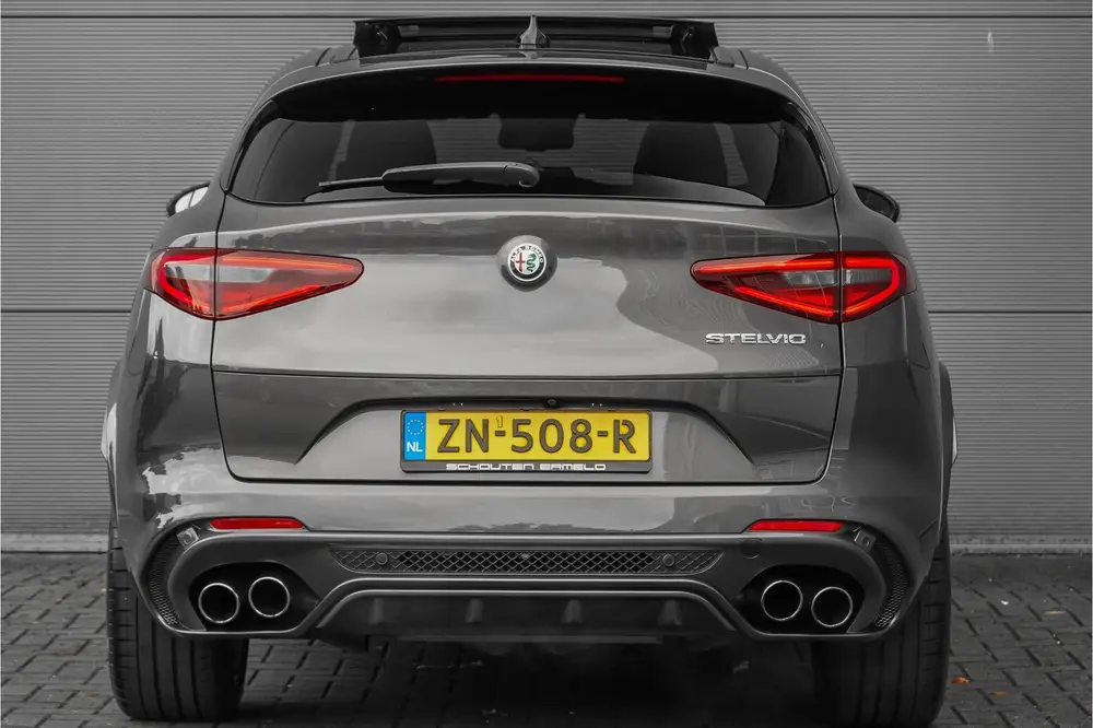 Alfa Romeo Stelvio 2.9 V6 AWD Quadrifoglio Pano H&K Carbon A uit 2019, foto 12