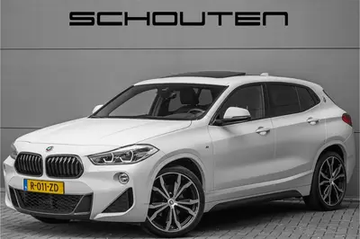 BMW X2 sDrive18i M-Sport Pano Trekhaak Stoelverw uit 2019
