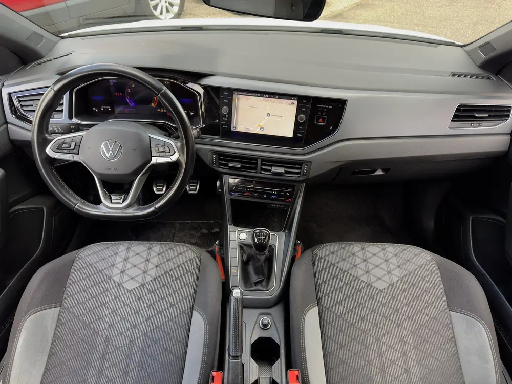 Volkswagen Polo 1.0 TSI R-LINE NAVI CAMERA DIGI-DASH APPLE-C uit 2022, foto 19