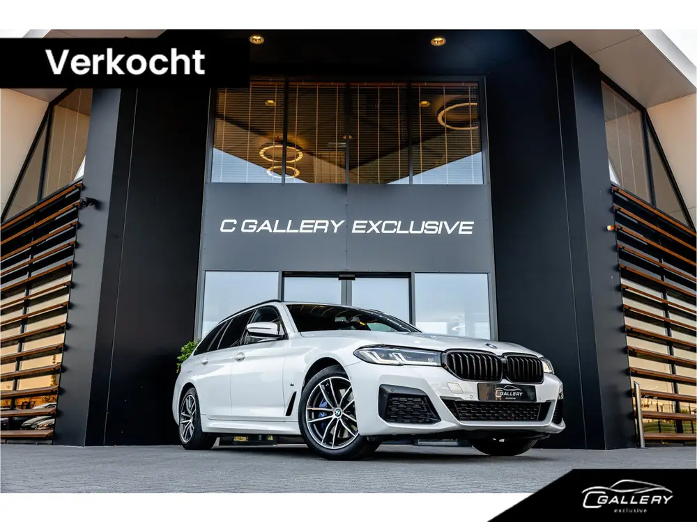 BMW 5-serie 5 Serie Touring 530i xDrive Business Editi uit 2021