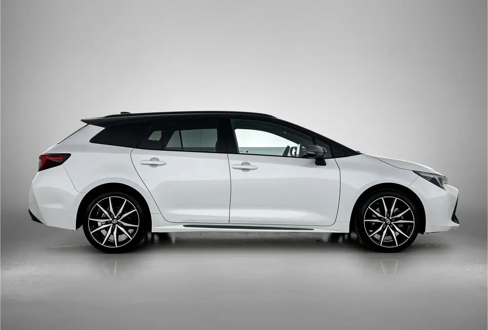 Toyota Corolla Hybrid 180 GR Sport uit 2026, foto 11