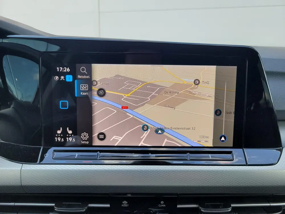 Volkswagen Golf 1.5 eTSI Life Business | Navigatie | Winter uit 2023, foto 11