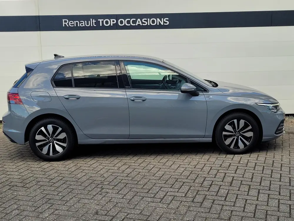 Volkswagen Golf 1.5 eTSI Life Business | Navigatie | Winter uit 2023, foto 16