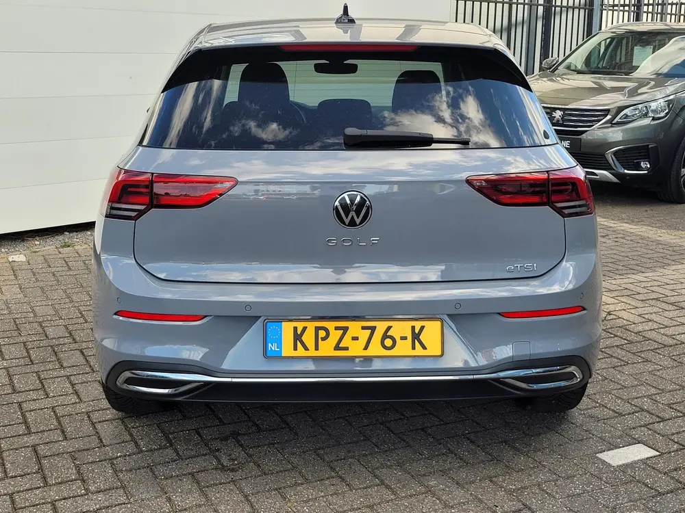 Volkswagen Golf 1.5 eTSI Life Business | Navigatie | Winter uit 2023, foto 18