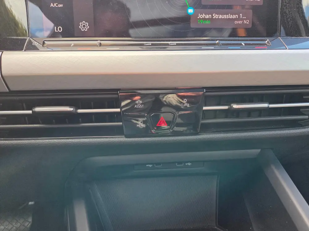 Volkswagen Golf Variant 1.0 eTSI Life | panoramadak | Narno uit 2021, foto 16