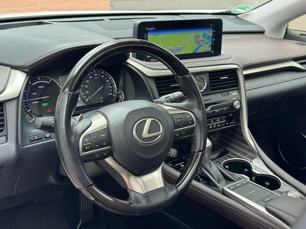 Lexus RX 450h AWD President Trekhaak MarkLevinson Panorama uit 2021, foto 2