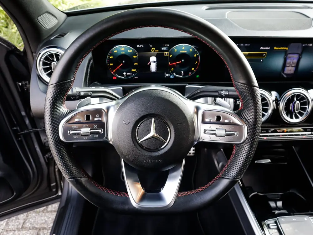 Mercedes-Benz GLB 200 Business Solution AMG 2e-Eig. & Keurig uit 2022, foto 6