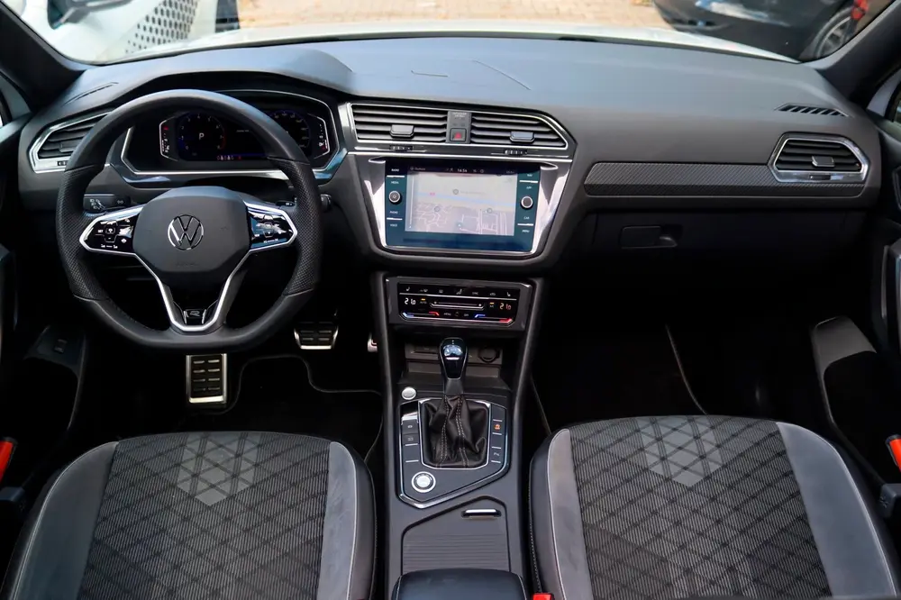Volkswagen Tiguan Allspace 1.5 TSI 3x R-Line LPG PANO 1E EIG uit 2022, foto 20