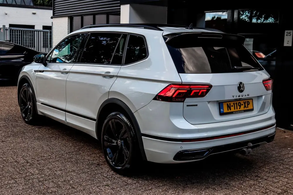 Volkswagen Tiguan Allspace 1.5 TSI 3x R-Line LPG PANO 1E EIG uit 2022, foto 4