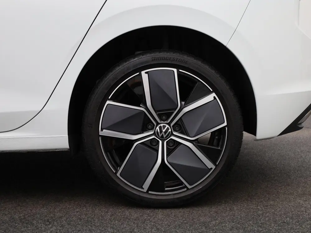 Volkswagen Golf 1.5 eHybrid Style Edition 204 PK| | SoH 100% uit 2025, foto 13