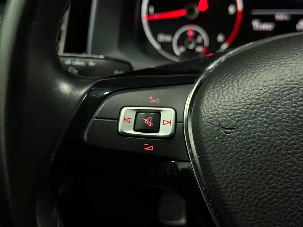 Volkswagen Polo 1.6 TDI Comfortline Business R Line LED uit 2019, foto 11