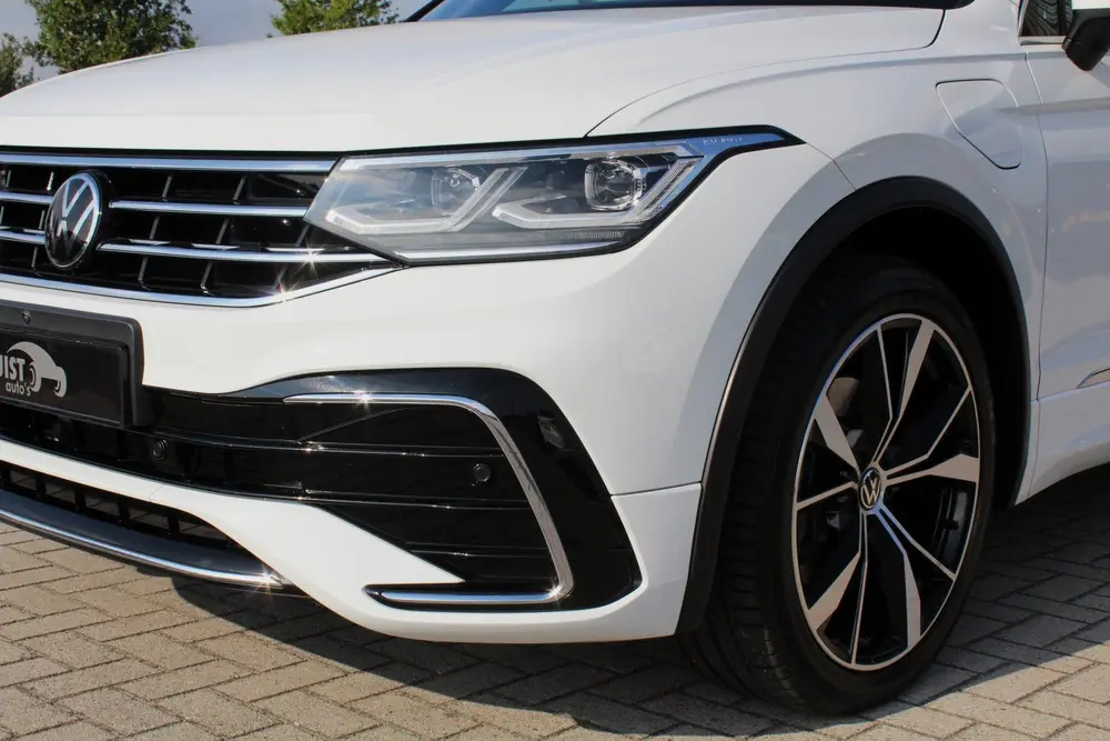 Volkswagen Tiguan 1.4 TSI eHybrid R-Line 245pk PANO LEER IQ uit 2022, foto 10