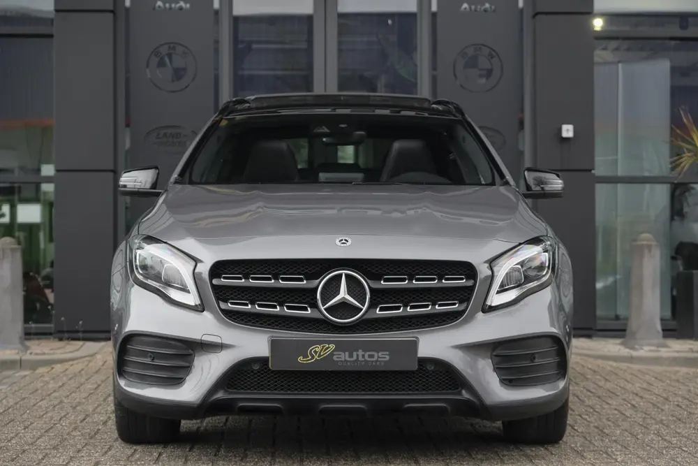 Mercedes-Benz GLA GLA180 AMG 122pk Panoramadak Night uit 2019, foto 18