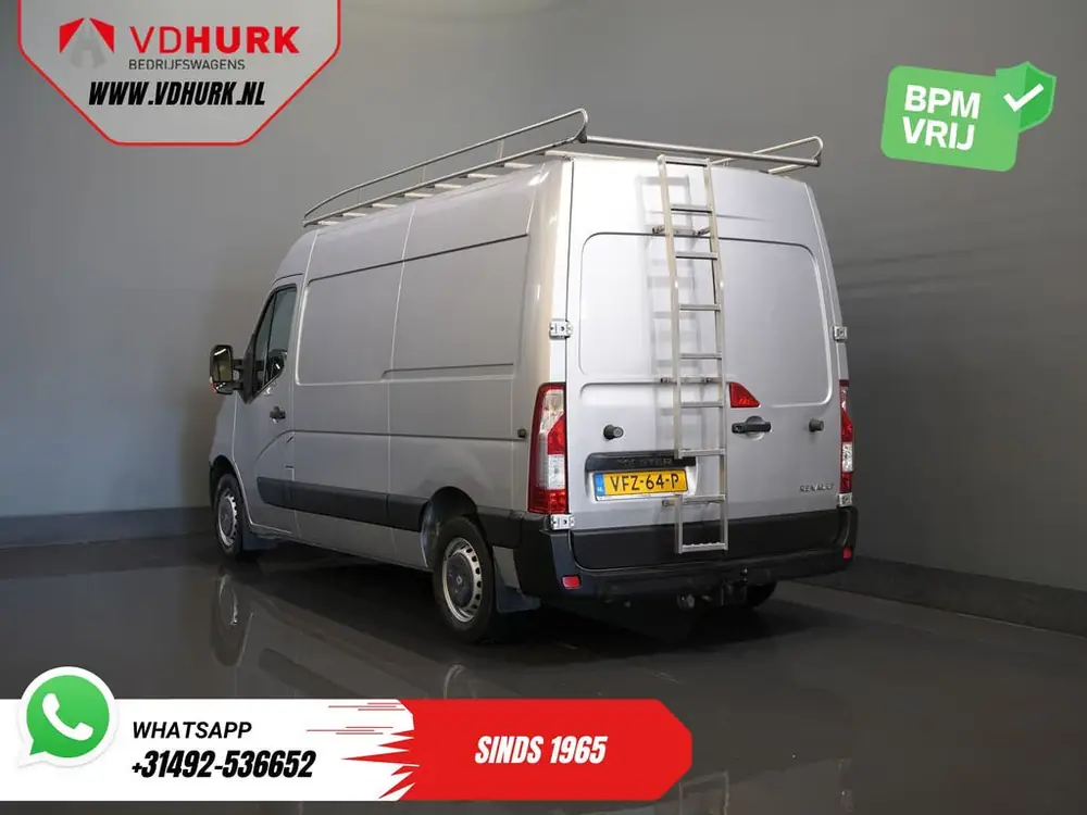 Renault Master T35 2.3 dCi 145 pk L2H2 270GrDeuren/ 2.5t Tre uit 2020, foto 2