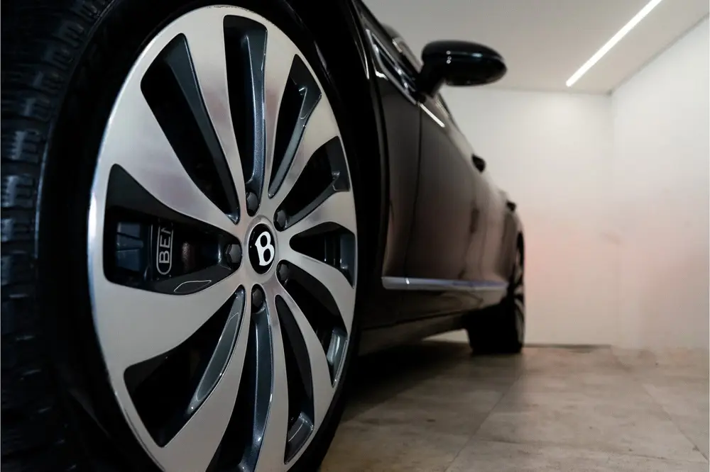 Bentley Flying Spur 2.9 V6 Hybrid Mulliner 544PK | Pano | B& uit 2023, foto 15