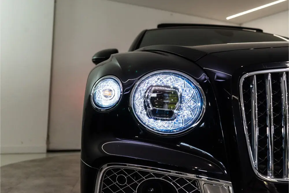 Bentley Flying Spur 2.9 V6 Hybrid Mulliner 544PK | Pano | B& uit 2023, foto 9