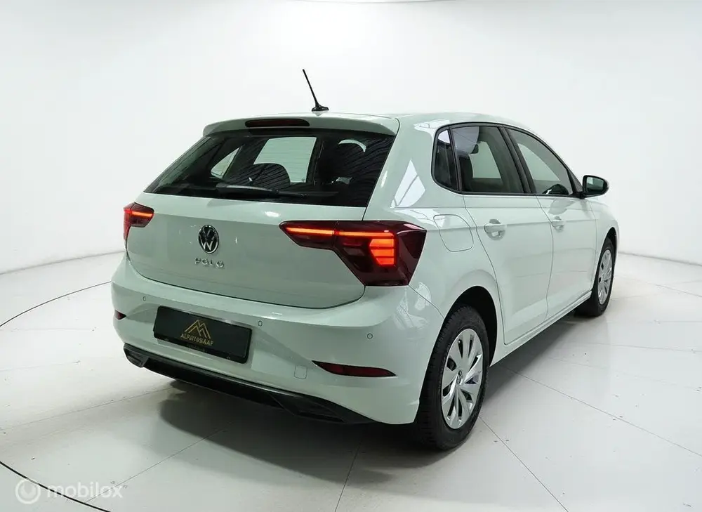 Volkswagen Polo 1.0 TSI Life 2024 uit 2024, foto 2