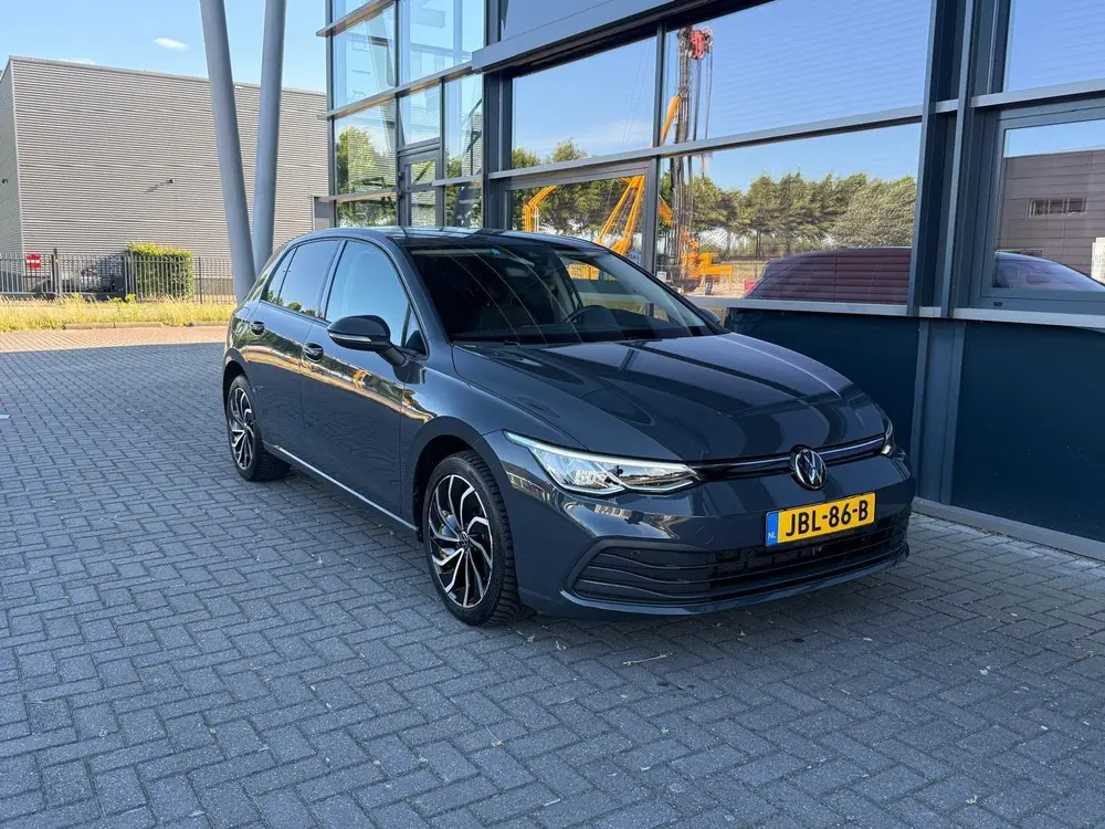 Volkswagen Golf 1.0 eTSI Life Business / Naviagtie/Automaat/ uit 2022, foto 8